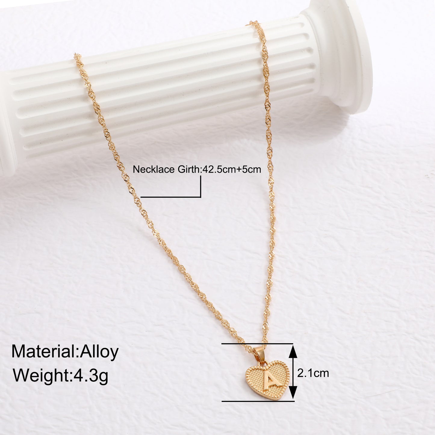 European and American cross-border hot-selling love pendant clavicle chain creative simple ladies peach heart letter necklace