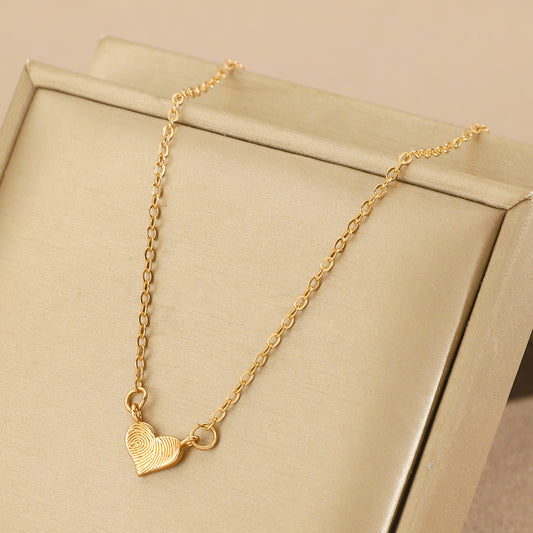European and American fashion simple niche design love fingerprint pendant necklace female versatile clavicle chain cross-border minimalist style