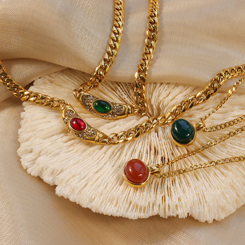 European and American fashion style 18K gold stainless steel inlaid color palace high-end thick zircon necklace clavicle